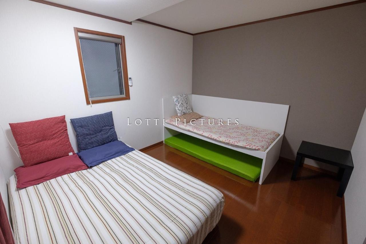 Tammy Hostel Villa Osaka Exteriör bild