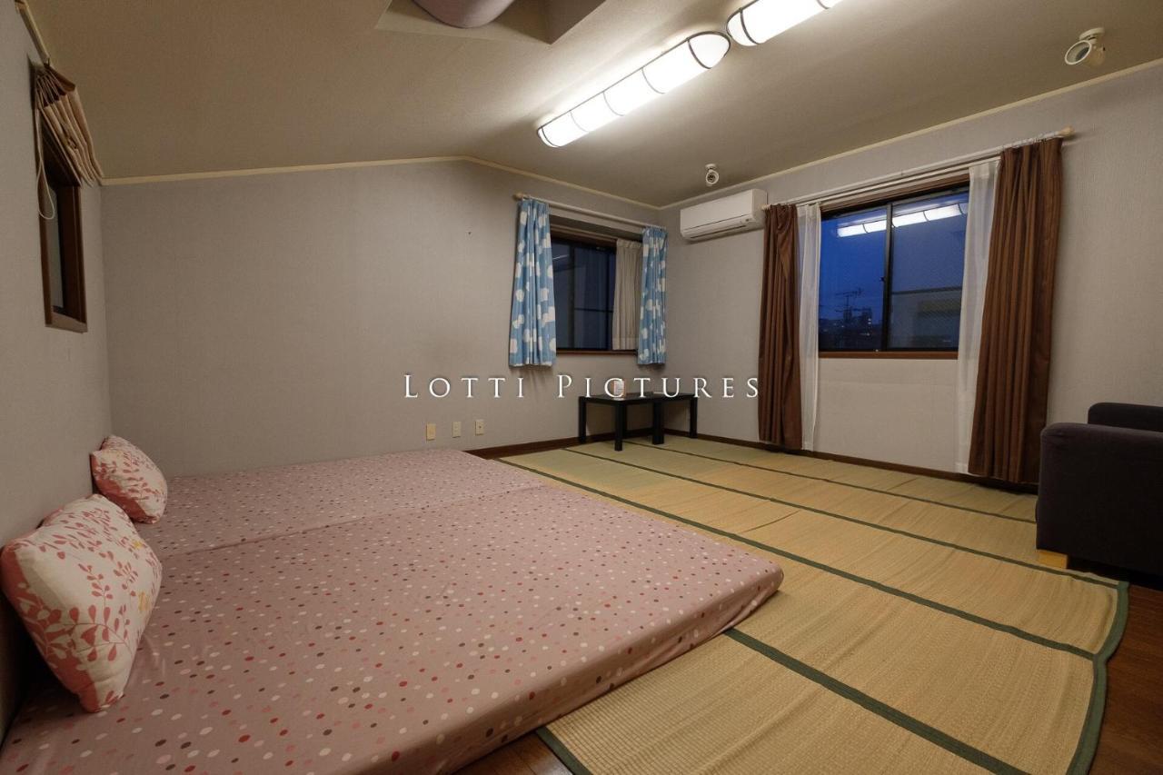 Tammy Hostel Villa Osaka Exteriör bild